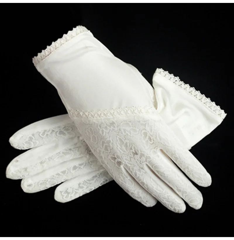 100% Natural Mulberry Silk Gloves Female Summer Thin UV Sunscreen Breathable Sleep Moisturizing Lace Flowers Driving Mittens M49