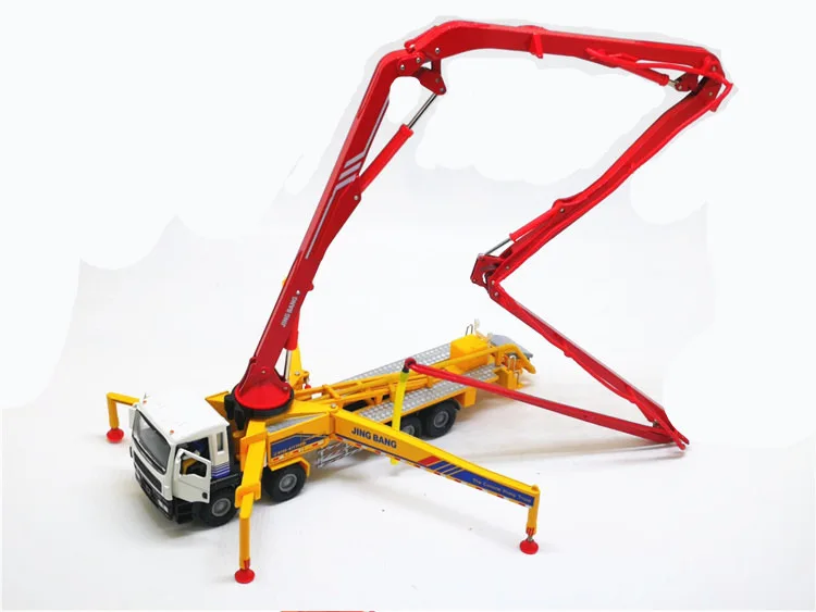 High-quality alloy concrete pump truck model,1:50 heavy-duty pump truck construction truck toy,original packaging,free shipping