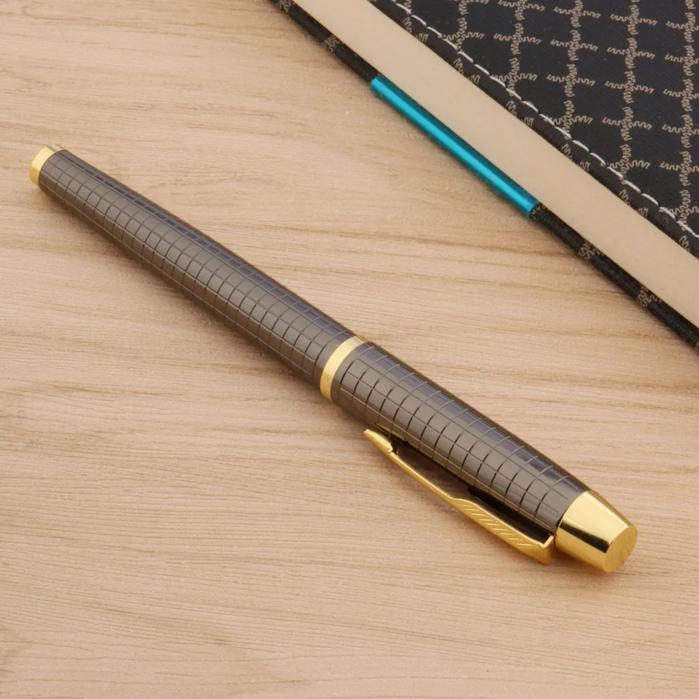 Metal Ballpoint Pen Gun gray Roller ball Pen With Silver Arrow Clip Trim Signature Rollerball Pen