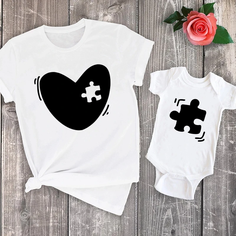 Funny Family Matching T-Shirt Mommy and Me Outfit Heart Puzzle Piece Mother and Daughter Son Tops Mama and Mini Baby Bodysuits