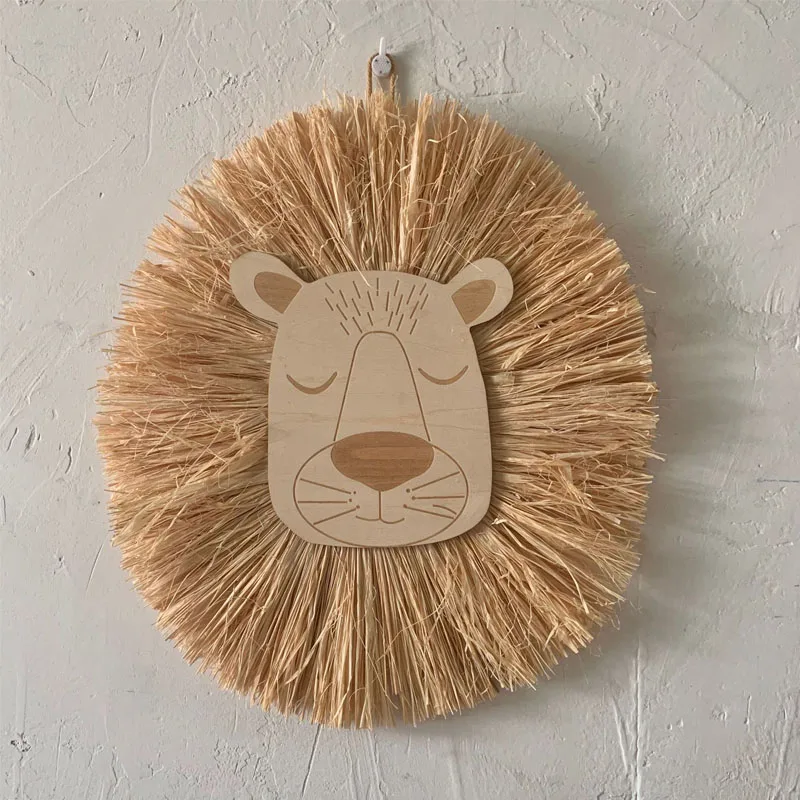 Nordic Nursery Decor Handmade Wood Straw Woven Cartoon Lion Decoration Wall Hanging Ornament for Children\'s Room Decoration