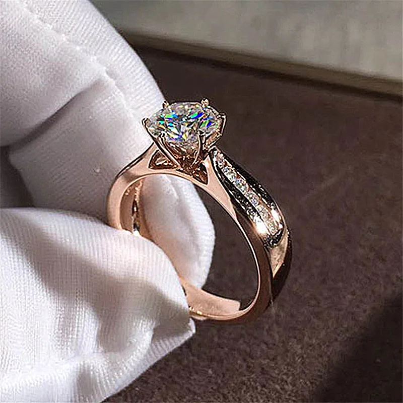 Luxurious and Exquisite Six Claw Color Zircon Ring Charm Lady Engagement Ring Bridal Wedding Party Jewelry Cocktail Ring