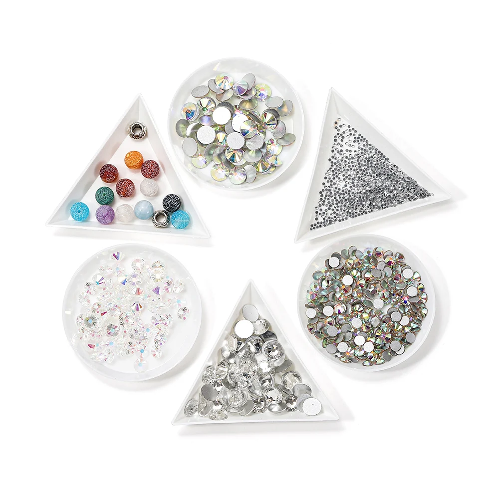 10pcs/lot Environmental Plastic Round Triangle Plate Rhinestone Nail Art White Container For Bead Display Tray Handmade Supplies