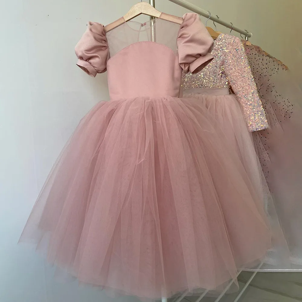 

Flower Girl Dresses Tulle Layers First Communion Kids Dresses Puff sleeves Bow Knot Girl Wedding Little Bride Gowns