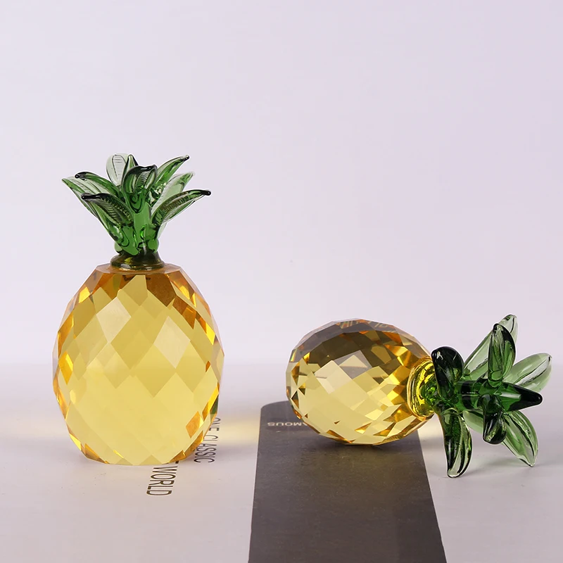 Miniature Crystal Pineapple Paperweight Glass Fruit Model Figurines Office Home Wedding Decoration Accessory Kids Birthday Gifts