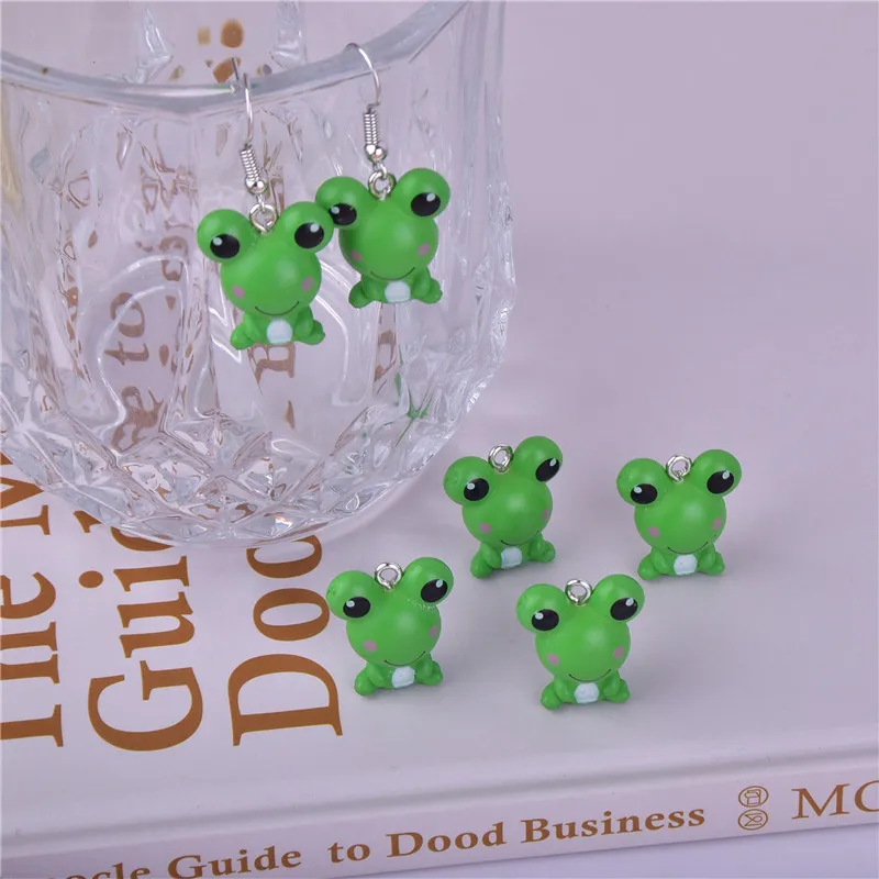 10pcs/pack  3D frog Resin Charms Pendant Earring  Bracelet DIY  Necklace Jewelry  Making