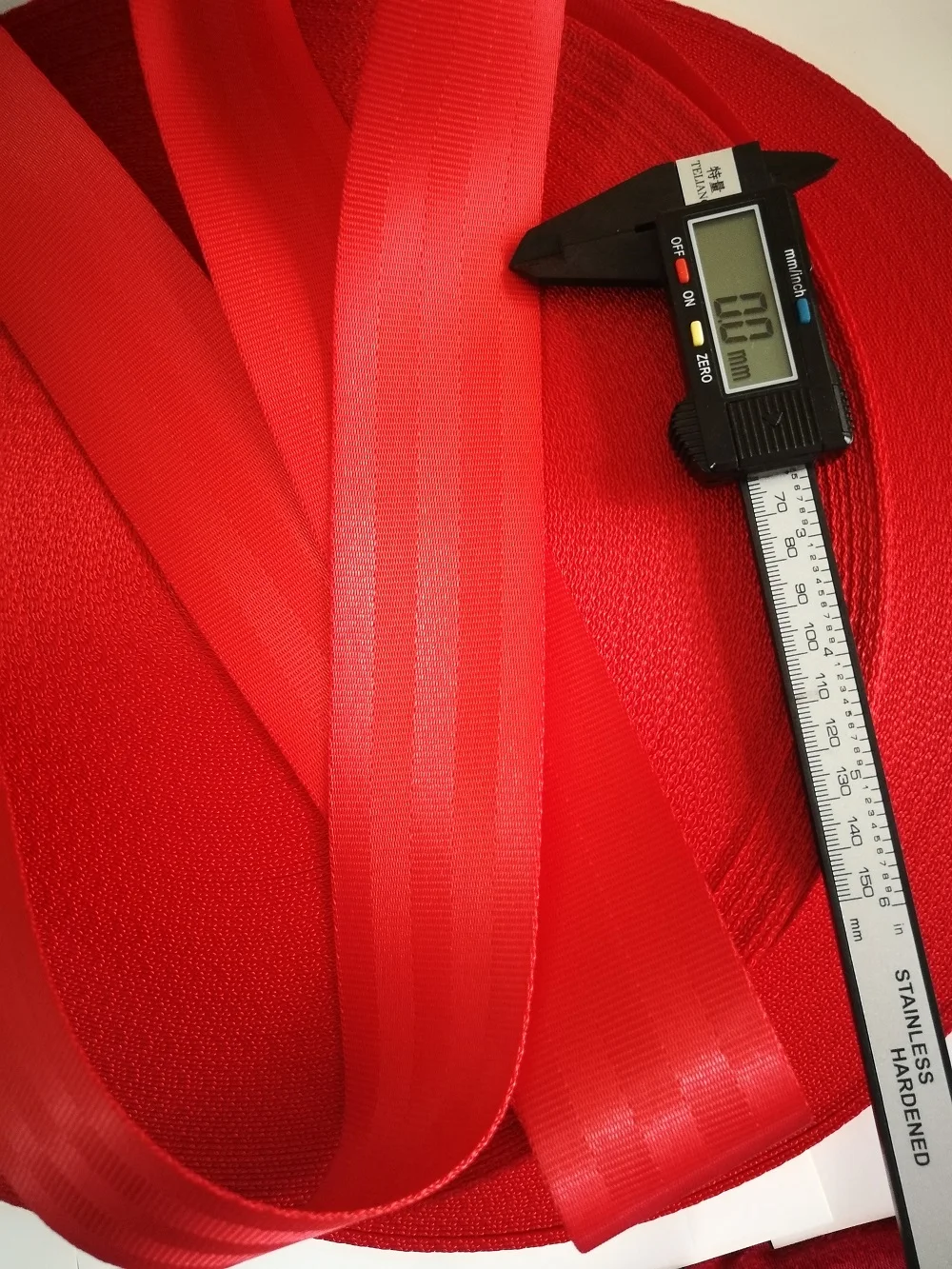 Rot (2) 3M-30M Auto-Sicherheitsgurtband Personalisierte Modifikation Sicherheitsgurtband-Zubehör – Detail 3