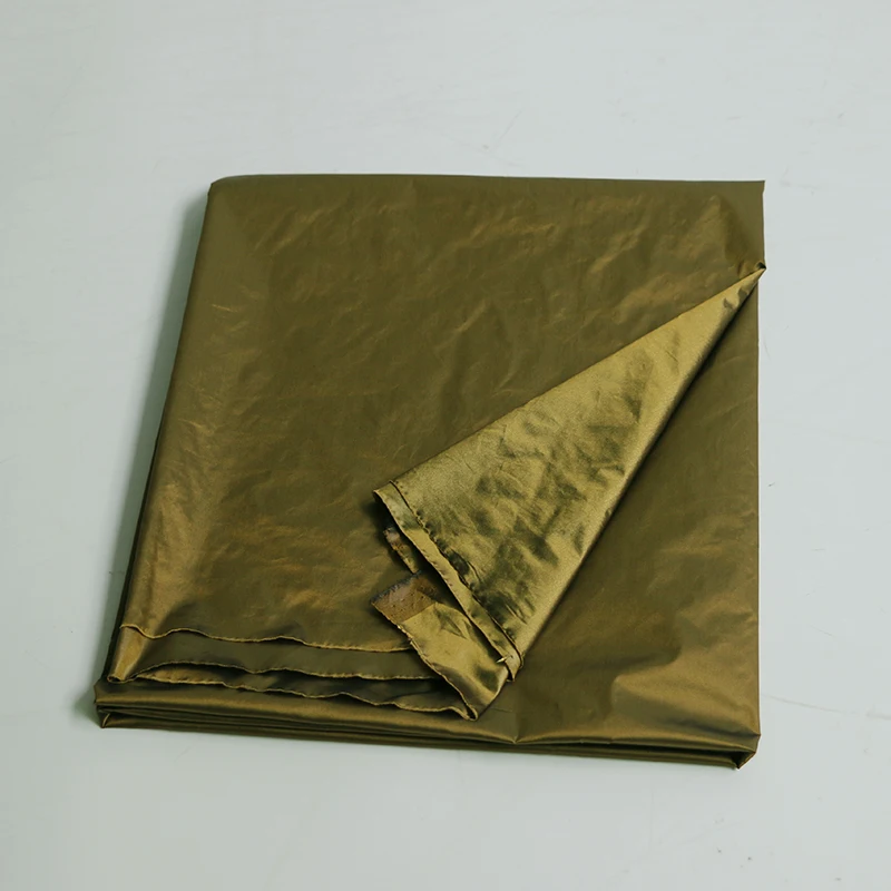 100 cm * 148 cm glänzendes, nach unten beweisendes Material, Stoffschattierung, blaue Burgunder-Nylon-Textilien, Cired – Detail 7