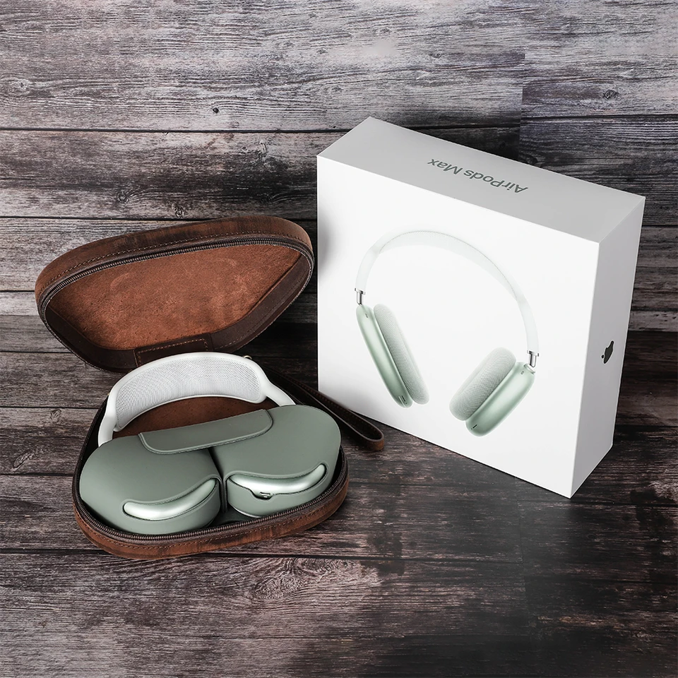 CONTACT'S FAMILY Earphone Hard Case for Apple Airpods Max Cow