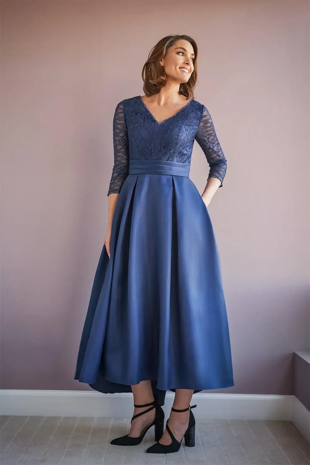 2020 Mother of the Bride Dresses V Neck Long Sleeves Lace Appliques Evening Gowns Custom Made Ankle-Length Wedding Guest Dress