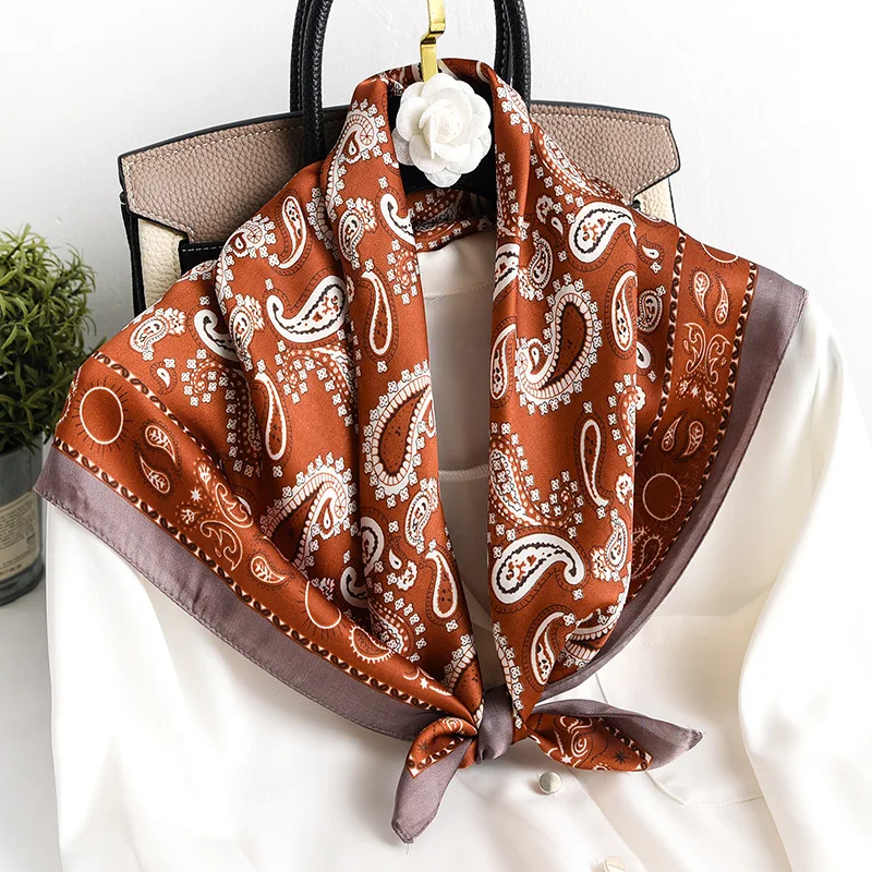 Ethnic Ttyle Women The Trend Scarves Spring And Autumn Sunscreen Small Scarf Luxury Brand Fashionable Printing Silk Scarf