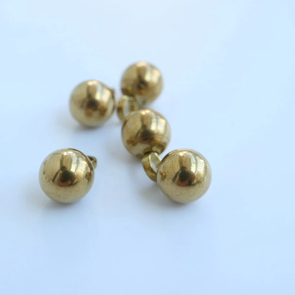 5 Stück/Set 8mm Geschnitzte Blumen-Messingknöpfe Hochwertige Aufnähbare Ösenknöpfe für Hemden, Mäntel, Jacken, Schnallen – Detail 7