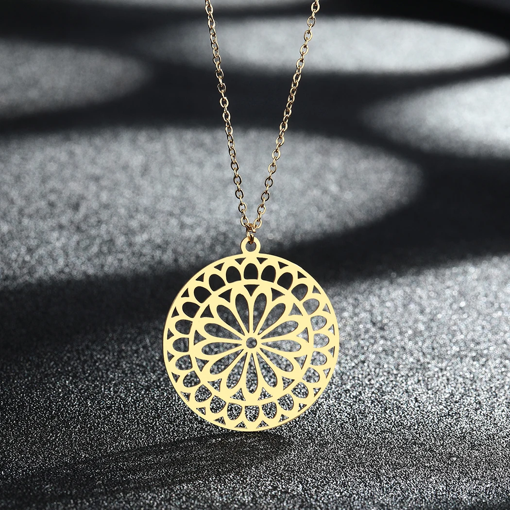 Kinitial New Mandala Flower Pendant Choker Necklaces For Women Floral Charm Necklaces & Pendants Collar Collier Femme Jewelry