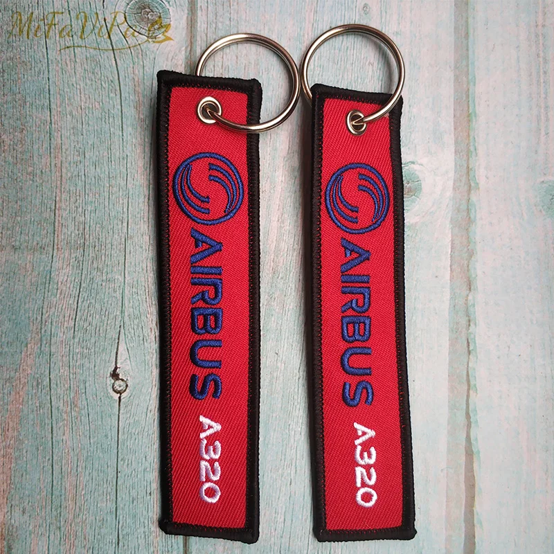 MiFaViPa 3 PCS AIRBUS A320 Keychain Fashion Trinket Flight Crew Pilot Gift Aviation Aircraft Key Chain Plane Sleutelhanger