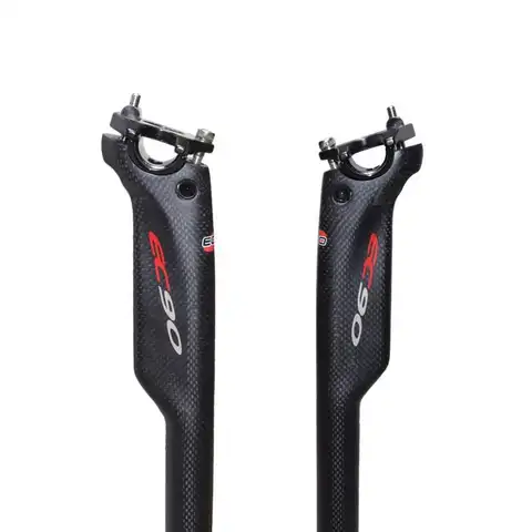 giant rennrad tcr Advanced 2 Stealth Chrome ML FILE--People visit the stand CME Internal ID : P-000383222 Color:Black Metal Patch