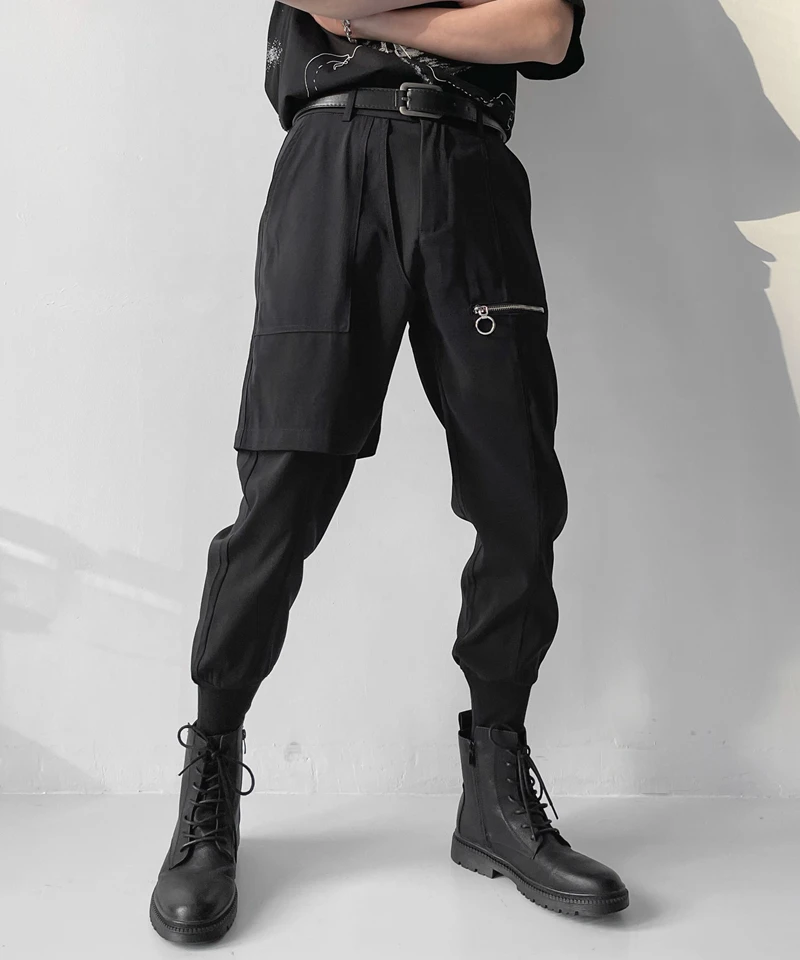 The New Asymmetrical Cropped Pants With Decorative Zip-Up Leggings And Smaller Legs Are Suitable For Spring/Summer Men In A Larg