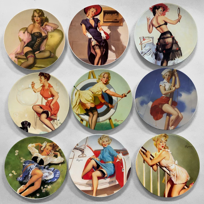 Gil Elvgren Plate Pin-up Girls Sexy Posters Wall Decorative Hanging Plate Artistic Ceramic Craft Background Wall Decoration Dish