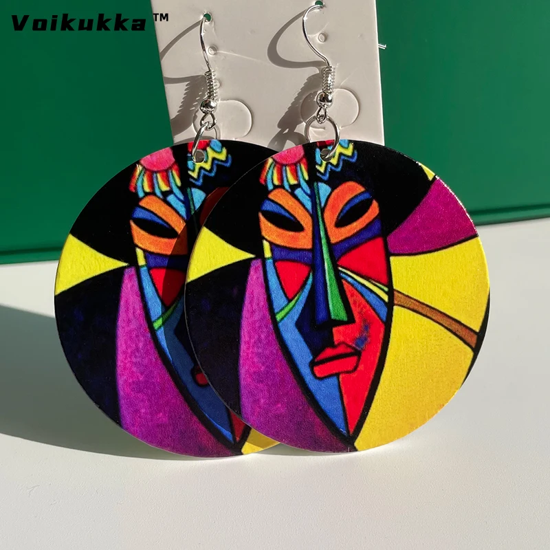 Voikukka Jewelry 2021 Hot Sale Painted Masks Both Sides Print On The Natural Wood Fashion African Round Pendant Women Earrings