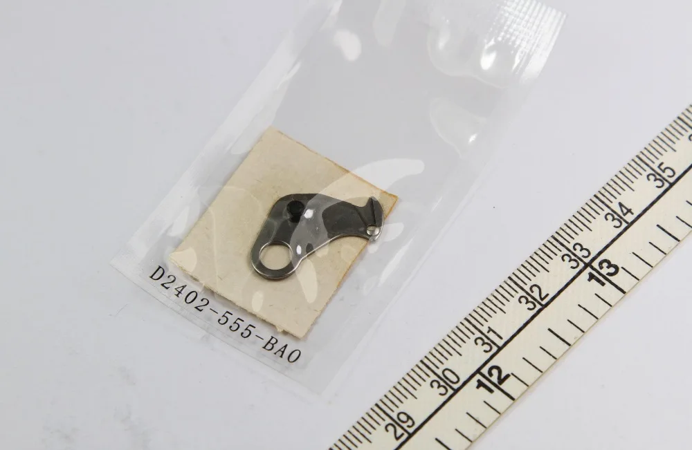 D2402-555-BA0 Threa…