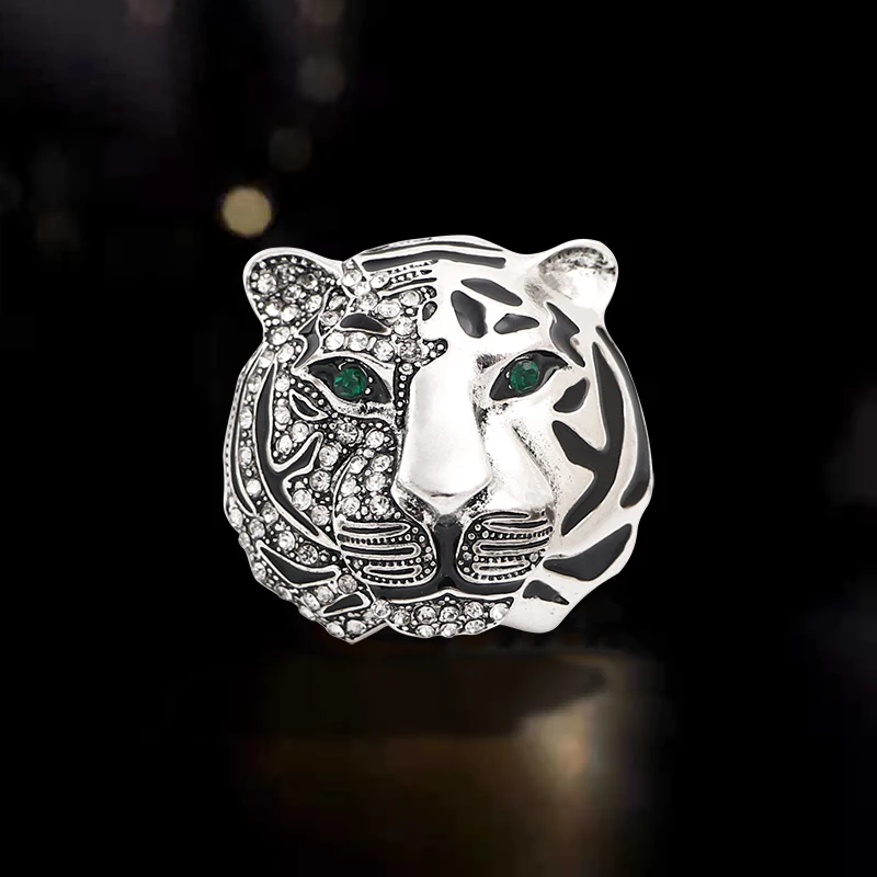 Wuli&baby Big Brand Rhinestone Tiger Brooches For Women Men 2-color 2022 The Year Of Tiger Party Brooch Pin Gifts view 4