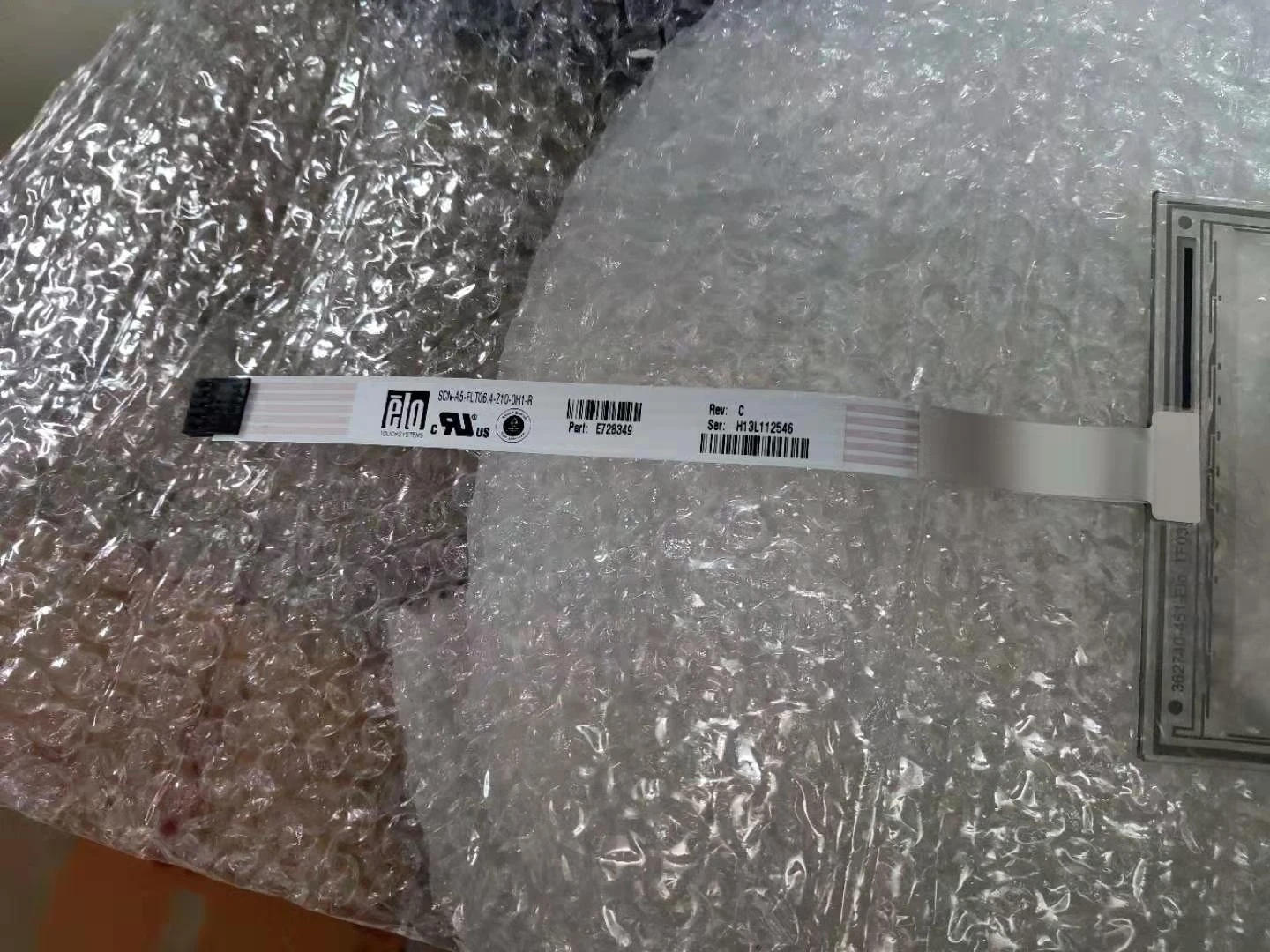 E728349 SCN-A5-FLT06.4-Z10-0H1-R Panel dotykowy