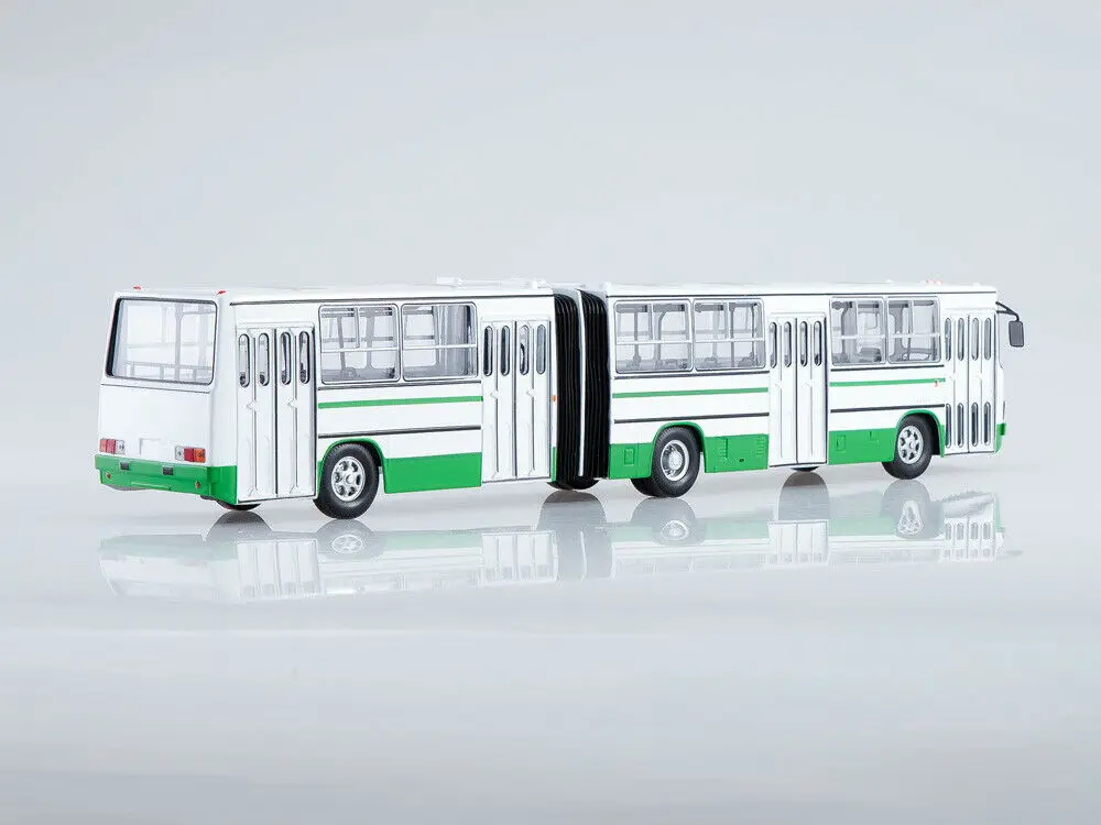 New Editions Collections EAC 1:43 Ikarus 280.33 USSR Bus White/Green SOVA Diecast model for Collection