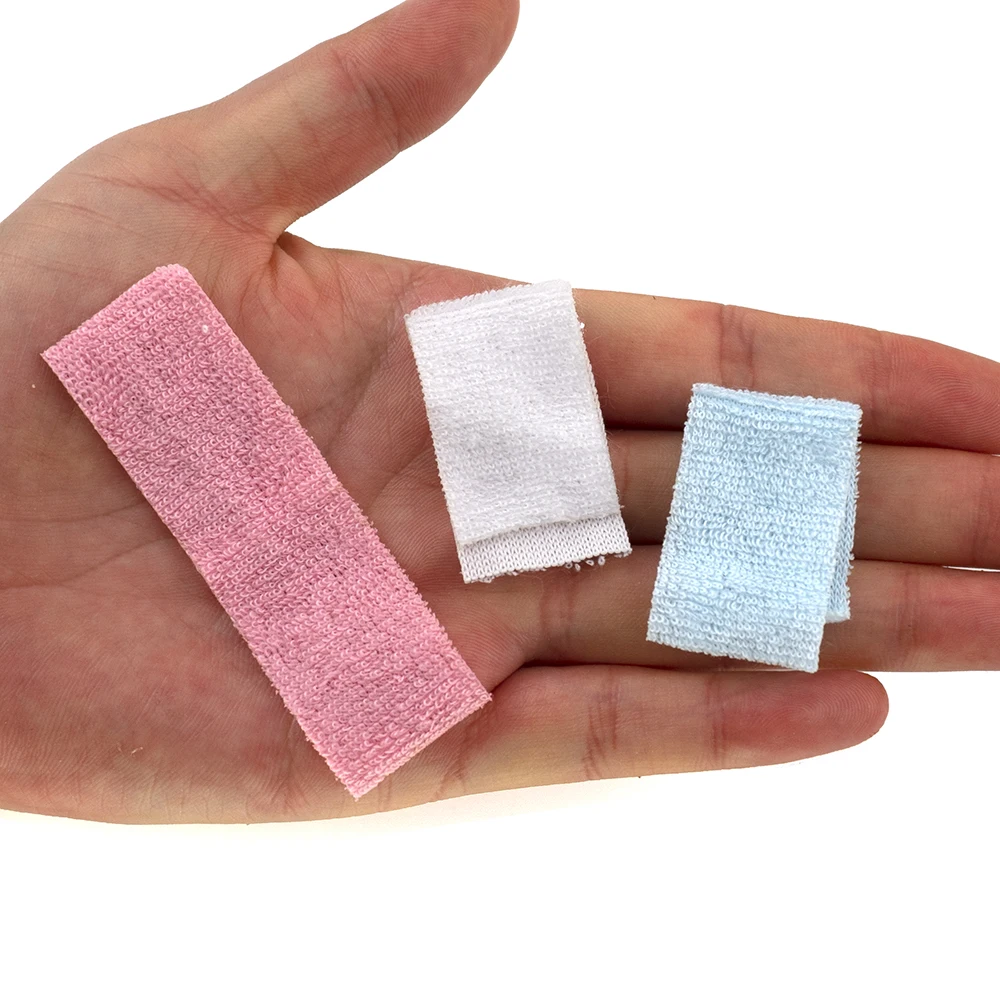 3Pcs 1/12 Dollhouse Miniature Accessories Mini Bathroom Hand Towel Model for Doll House Decoration ob11