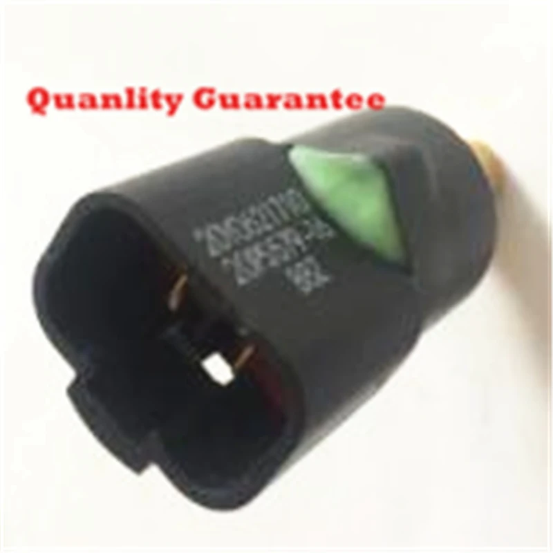 

2pcs Free shipping Pressure Switch 20Y0621710 for komatsu PC200-6 6D95 /digger replacement parts