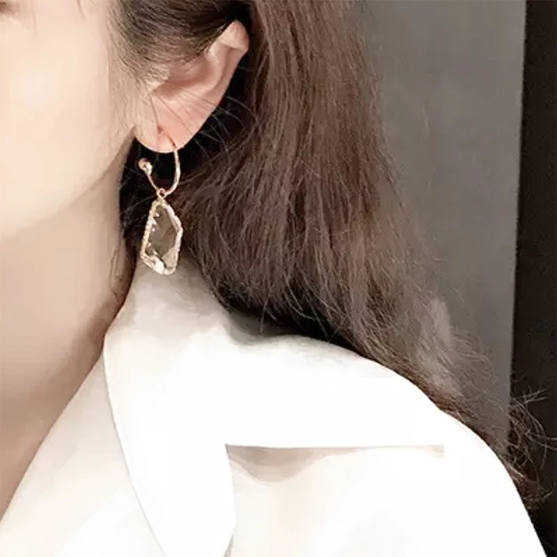 CXQD Popular White Geometric Drop Dangle Earrings for Women New Bijoux Square Clear Crystal Statement Ladies Jewelry Gifts