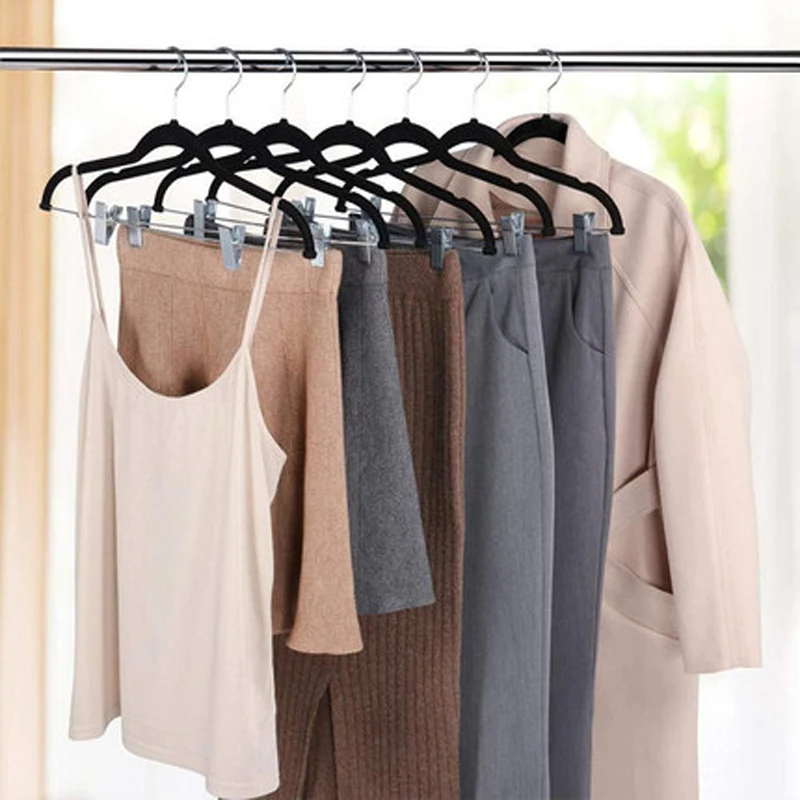 10pcs/lot 42.5cm Non Slip Flocked Clothes Hangers Space Saving Multifunctional Adult Velvet Hanger with Clips for Suits Coats