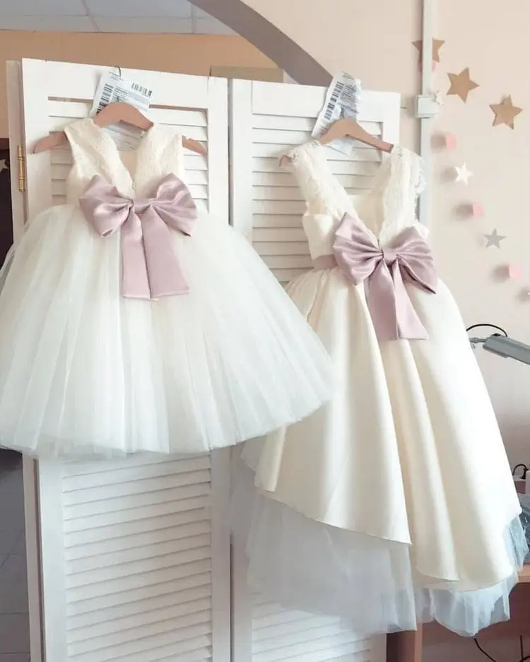 Ivory White Flower Girl Dresses With Pink Knot Cap Sleeve Lace Satin Girls Celebration Dresses Customize Girls Dresses