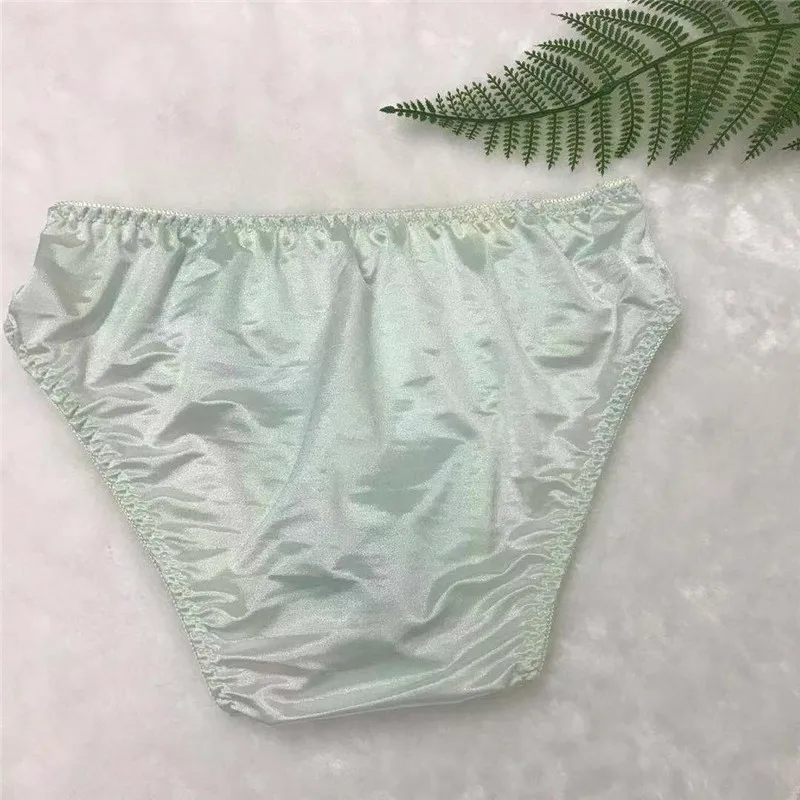 Selling Silk Panties for Men Soft Comfortable Sexy Men\'s Briefs Breathable Jockstrap Gay Underwear Men