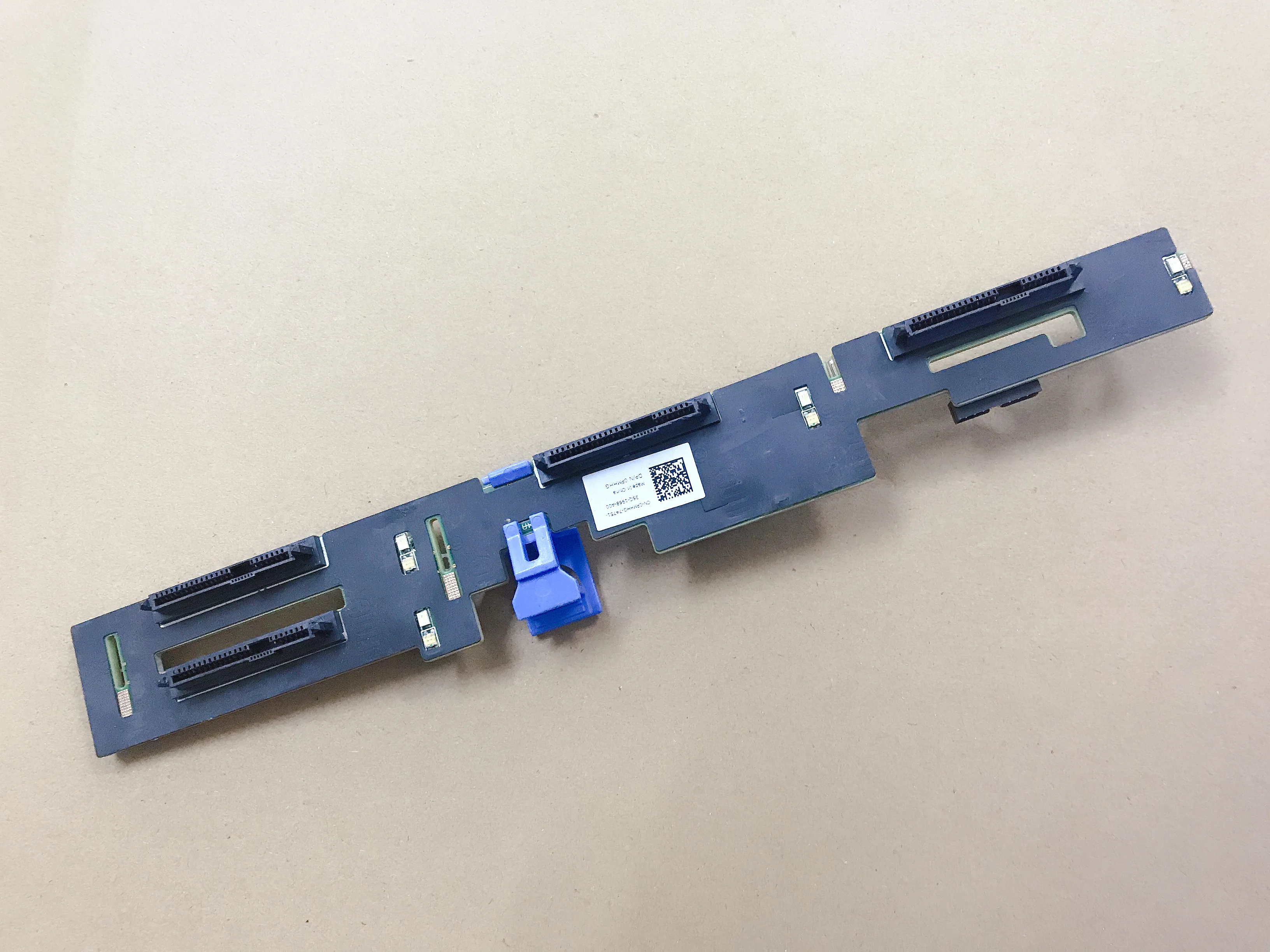 FOR DELL PowerEdge R620 HDD hard disk backplane 2.5 inch 4-bit PMHHG 0PMHHG