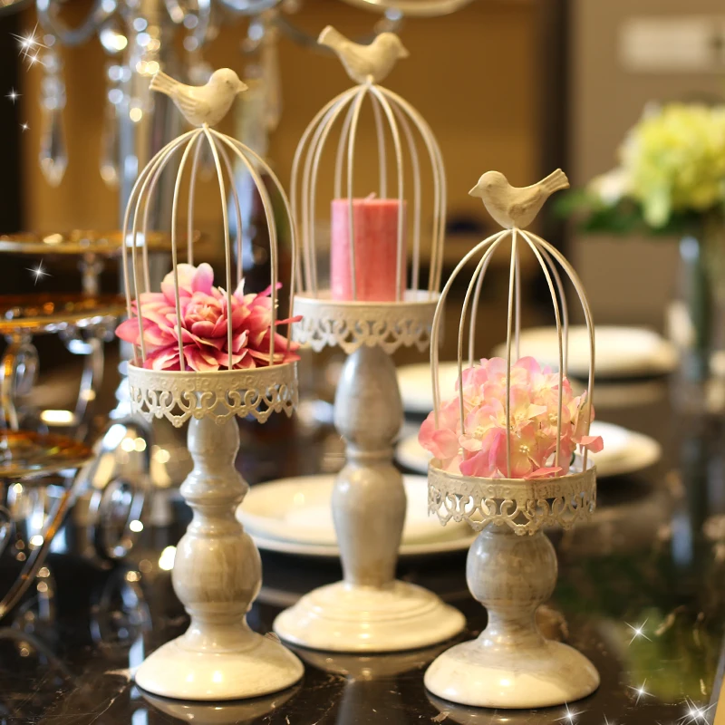 European Retro Candlestick Home Decoration Bird Cage Shape Iron Ornaments Wedding Decor Desktop Creativity White Candle Holders