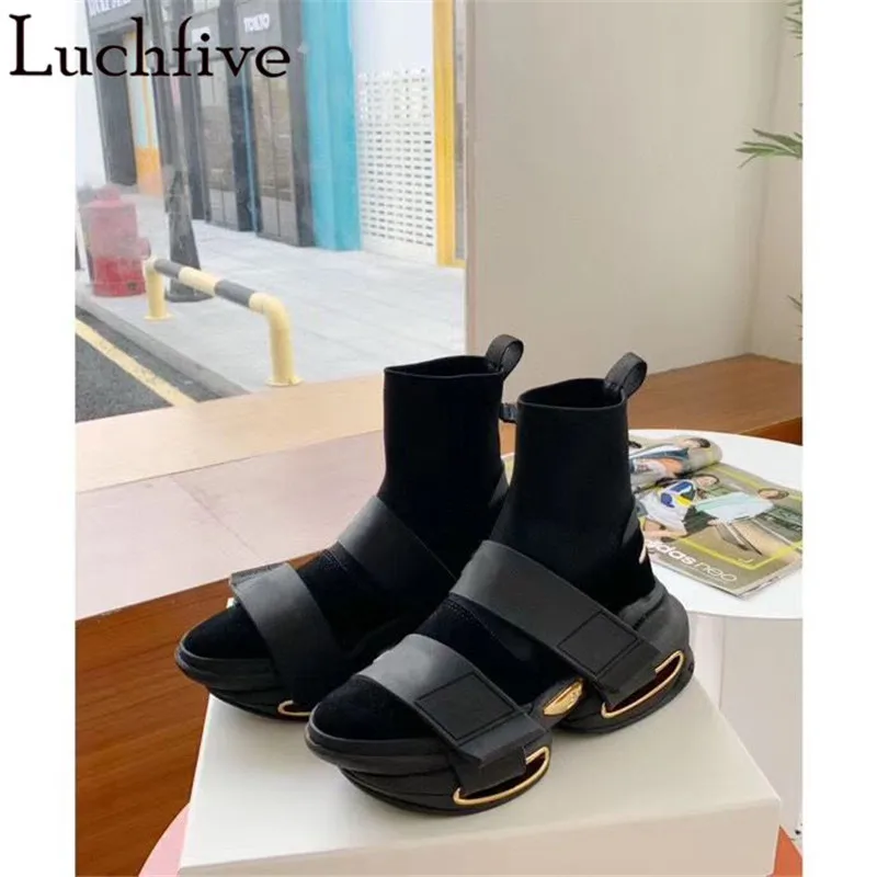 Sneakers Woman High-top Casual Flat Shose Two Buckle Stickers Designer Platform Shoes Autumn New Knitted Trainers Shoes Women