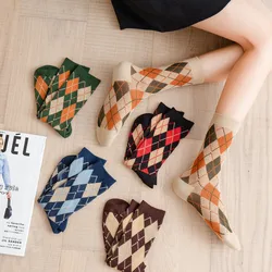 New MAN Women Warm Tube Ruffle Socks Retro National Style Rhombus Thermal Autumn Winter Loose Breathable Cotton Ankle Socks