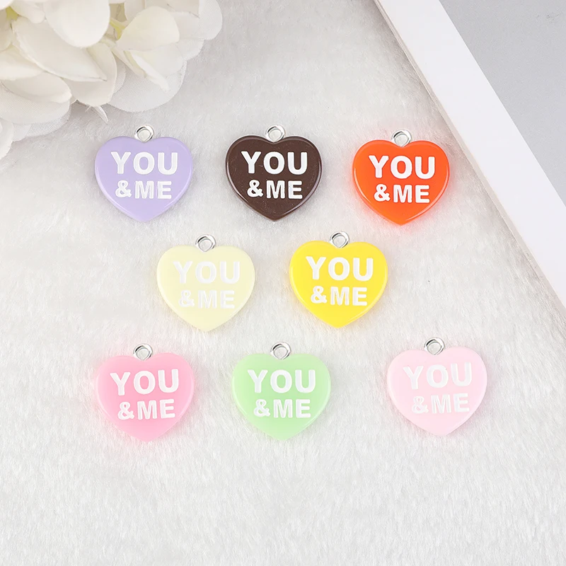 16 Pcs 22*24 MM Glitter Resin Heart Charms ONE KISS HUG ME Flatback Cabochons Pendants for Earrings Necklaces Diy Making