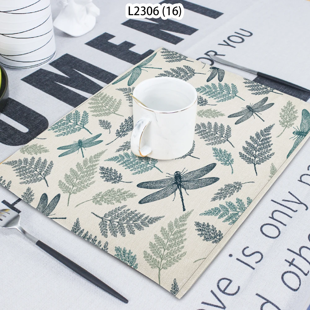 1 Pcs Floral Pattern Small Insect Printed Napkin Cloth Home Decoration Table Mat Cloth Tea Towel Coaster 42*32 Servilletas Tela