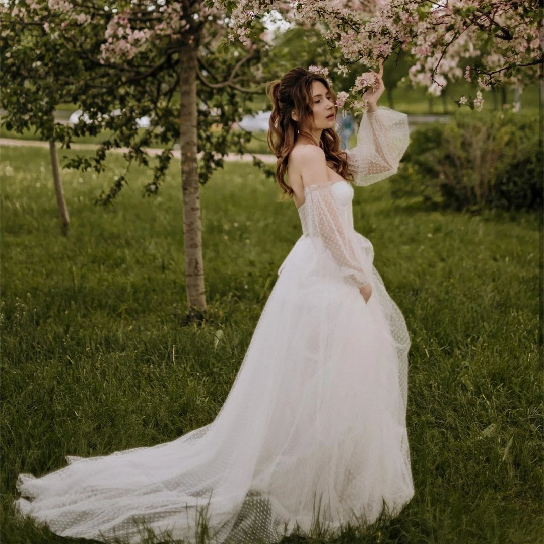 Robe De mariée style Boho, épaules dénudées, balayage brillant, longueur au sol, manches longues bouffantes, robes De mariée gracieuses en Tulle