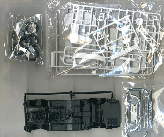 AOSHIMA Plastic Assembly Car Model 1/24 Scale  JZX90 MarkII Grande/Tourer 1992 Adult Collection DIY Assembly Kit 06146