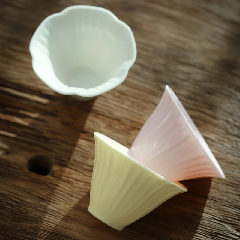 Pink Ceramic Vintage Tea Cup Small Tea Cup Porcelain Coffee Cups Tea Ceremony Creative Filizanki Do Herbaty Tea Cup Set