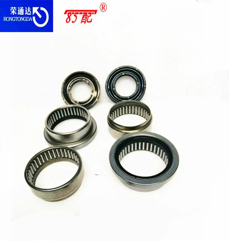 Rear wheel suspension arm seal rear swing arm bearing repair kit 5131A6 513272 517407 517914 For Peugeot 206/207 For Citroen C2