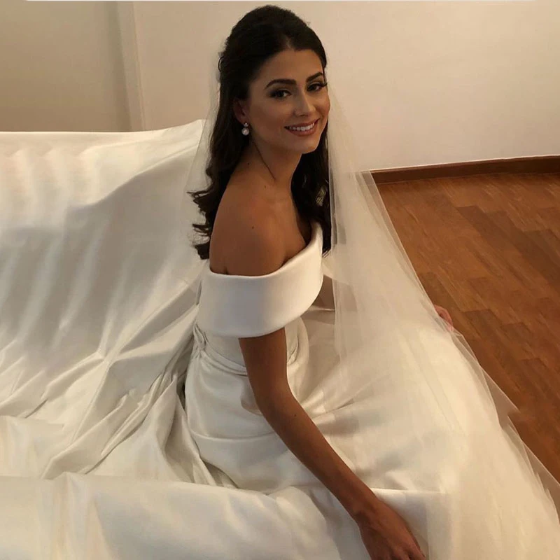 Weg von Der Schulter Tasten Einfache Hochzeit Kleid Low Cut Ärmel Tieknot Nach Maß Gerade Über Ausschnitt Luxe Satin Braut Kleid