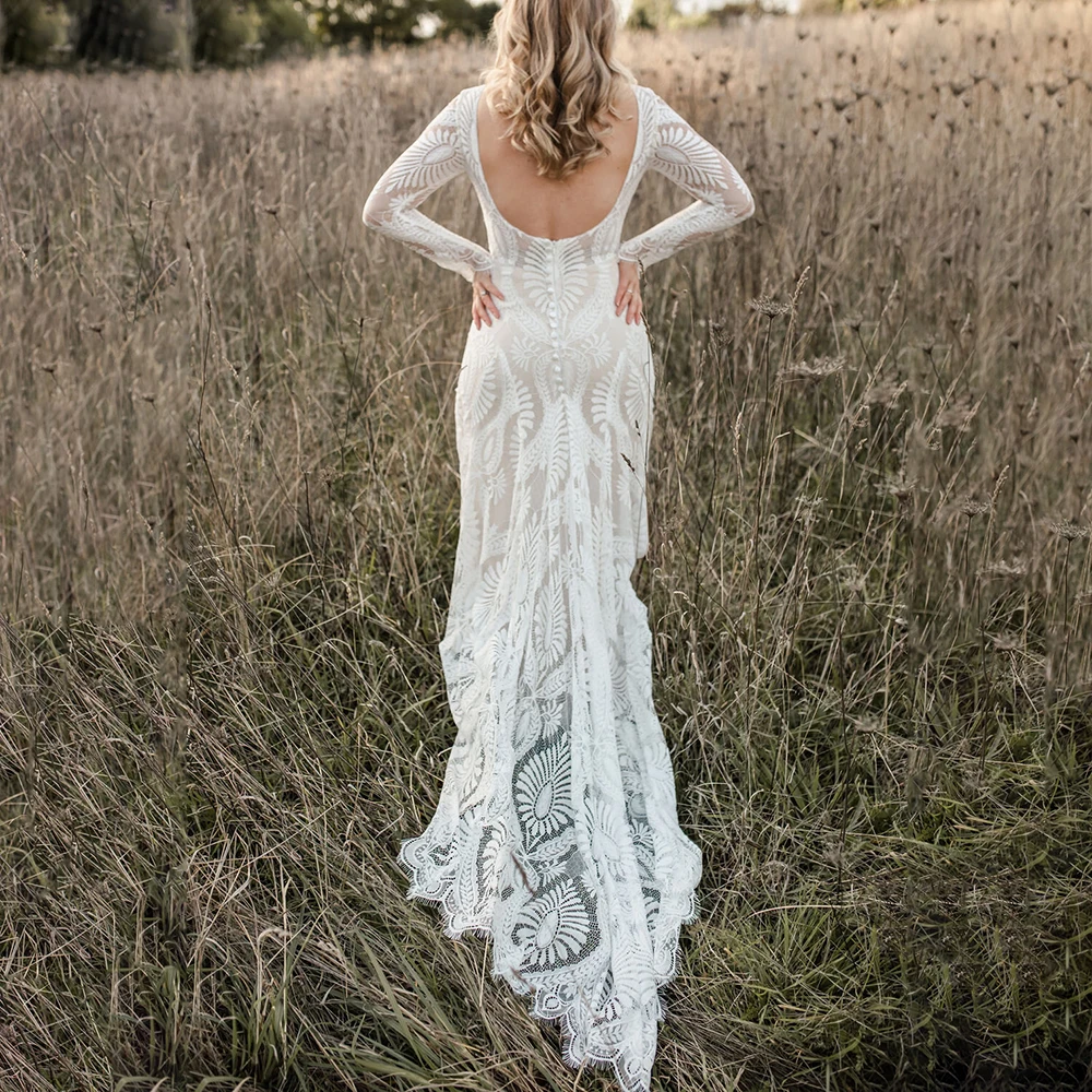 Long Sleeve Lace Mermaid Wedding Dress Scoop Neck Nude Lining Sweep Train Customized Plus Size Elegant Country Bridal Gown