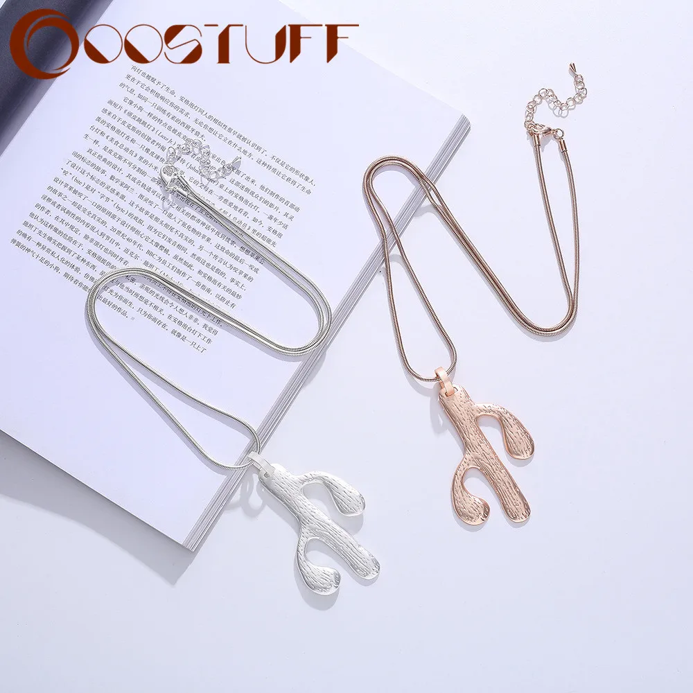 2022 Fashion Cactus Plant Shape Necklace Long Chains Suspension Pendant Trend Decorative Collar Jewelry for Women Unusual Things