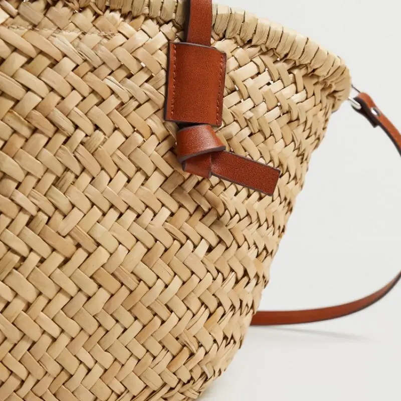 Casual Wicker Woven Basket Bags Rattan Women Handbags Summer Beach Straw Large Capacity Tote Big Shoulder Crossbody Bag 2024