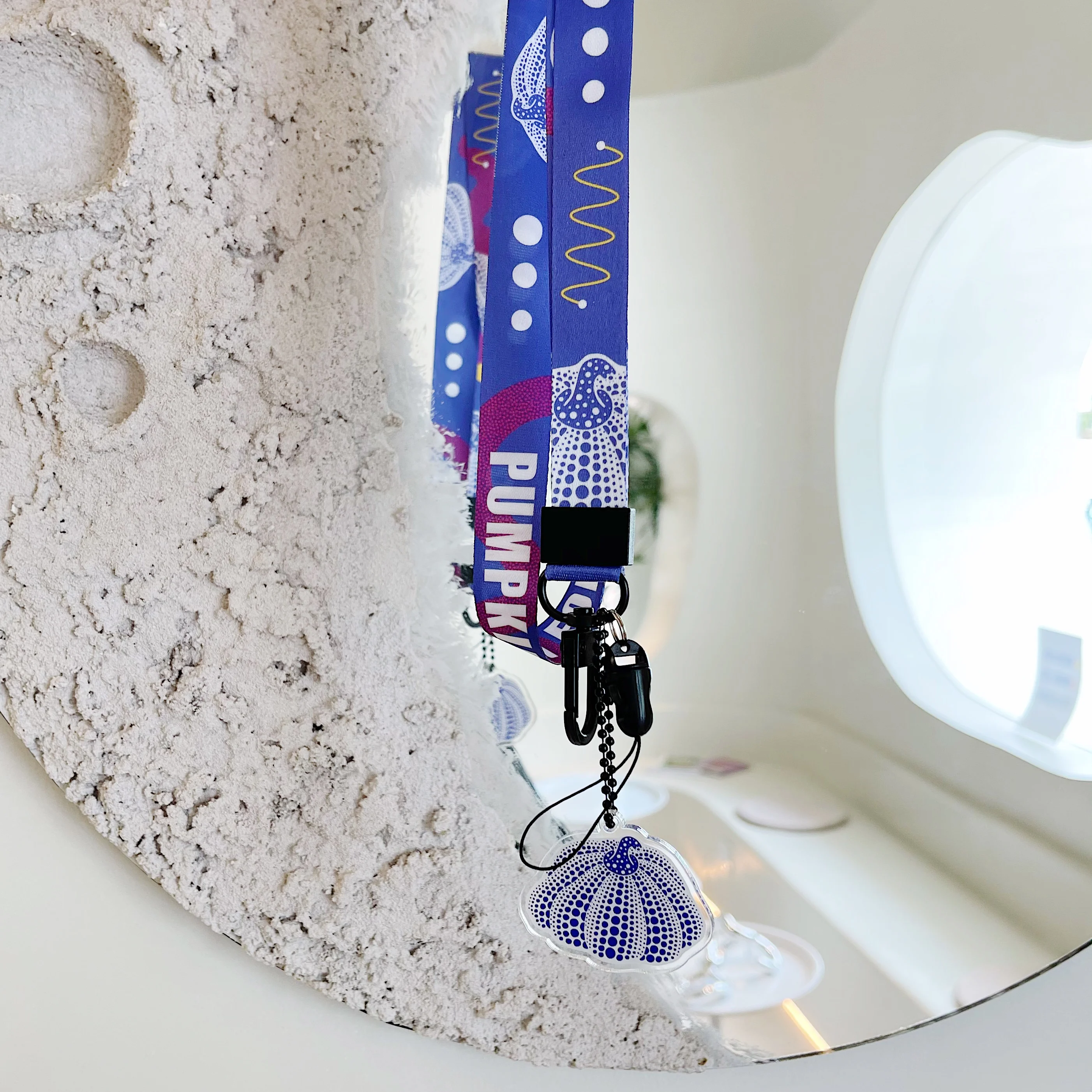 Yayoi-携帯電話,キー,IDカード,携帯電話用ストラップ付きネックストラップ