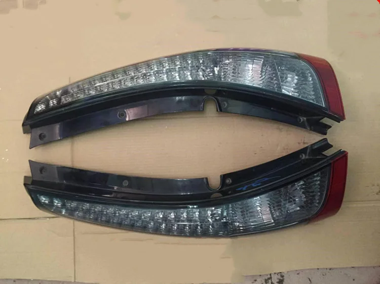 

Eosuns Led Rear Light Driving Brake Turn Signal Assembly for Mitsubishi Grandis