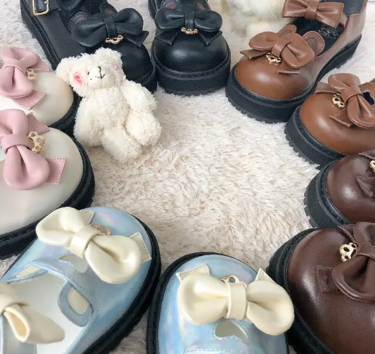 Słodki Lolita buty spotkanie przy herbacie Kawaii księżniczka Kawaii buty koronka w stylu Vintage Bowknot okrągłe głowy grube dno kobiet buty Loli