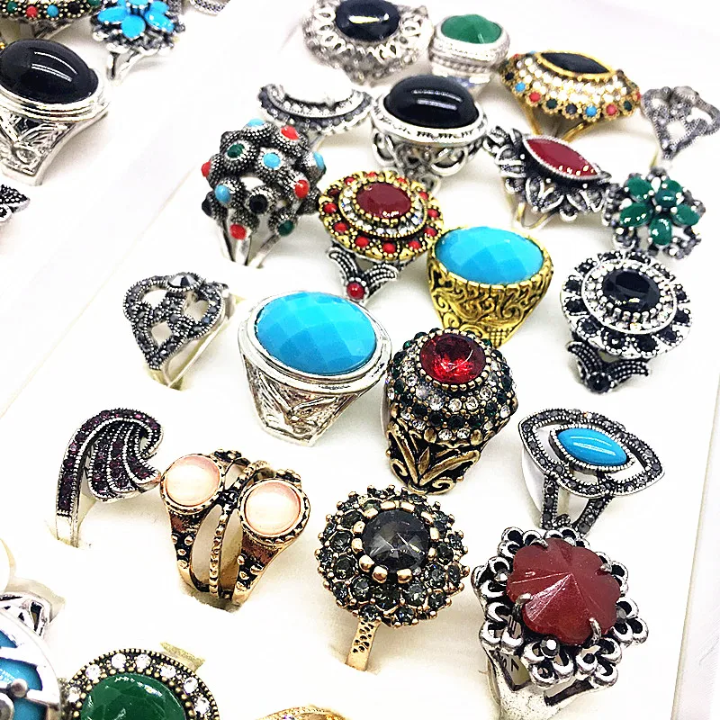 Wholesale 24pcs/Lot Women\'s Rings Vintage Jewelry Antique Silver Plated Rhinestone Ring with a Display Box mix styles Party Gift